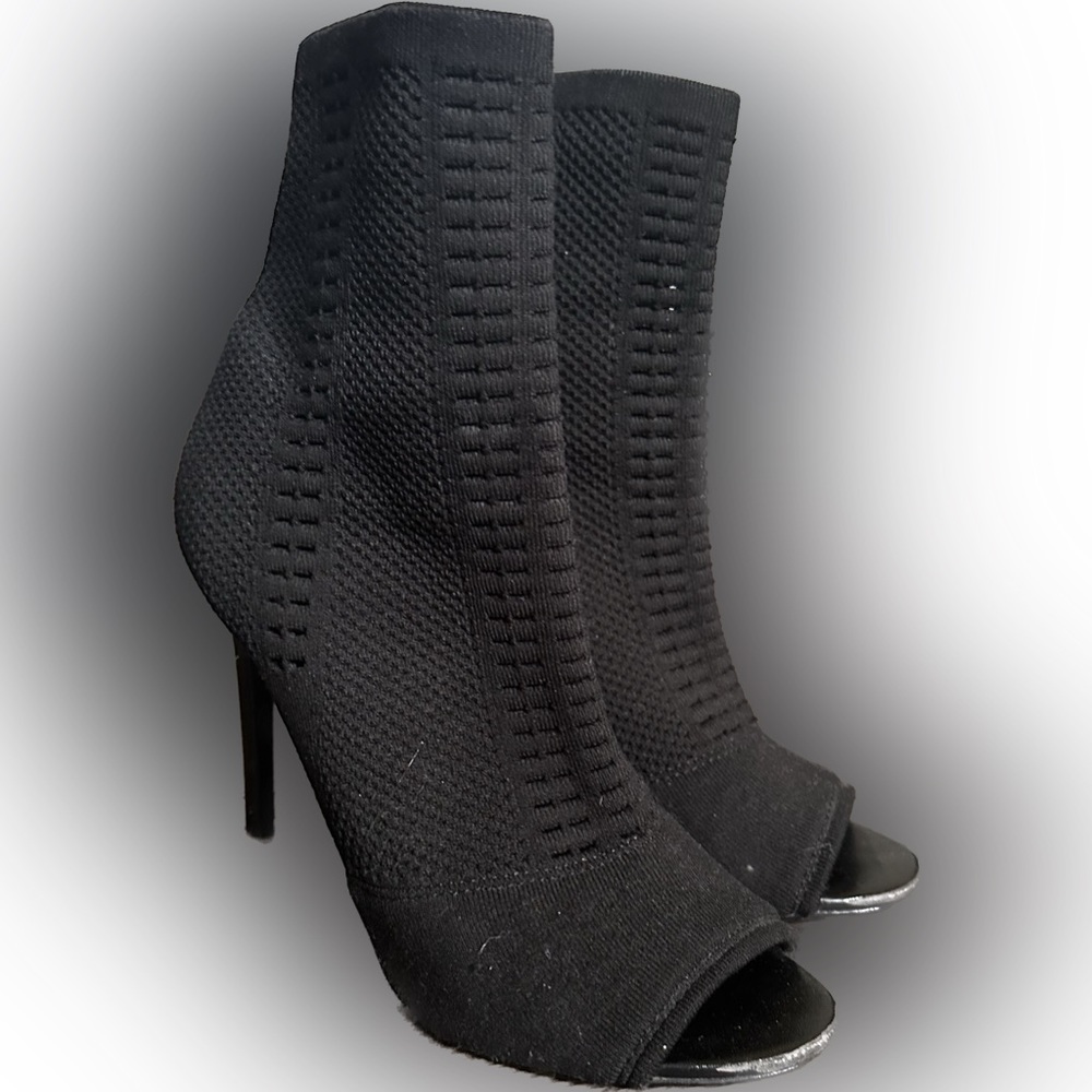 Steve Madden Stiletto Peep Toe